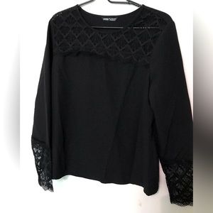 New Lace Yoke and Cuff Top Size Large